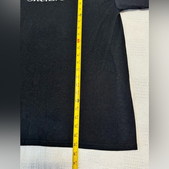 She.E.O Shirt - Picture 3 of 5